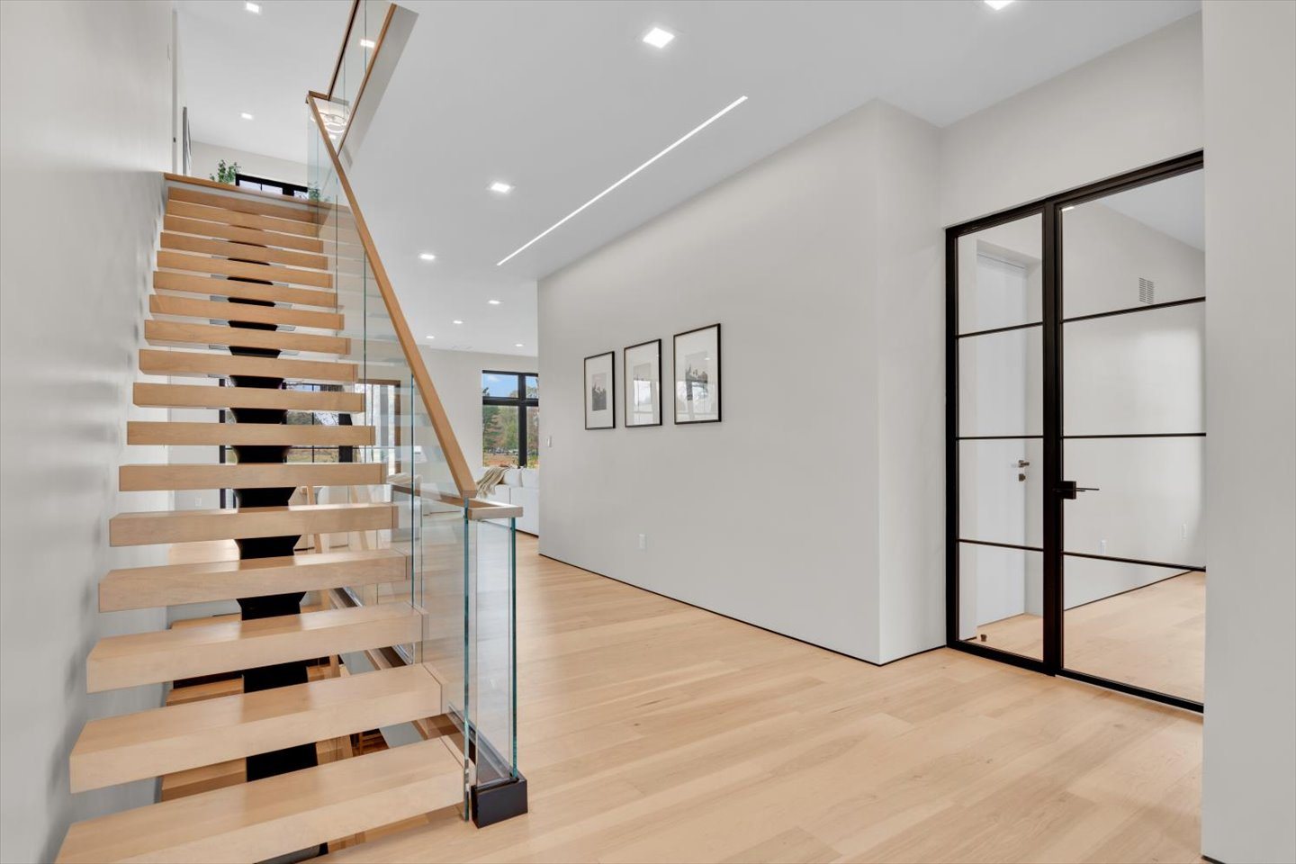 Foyer Staged